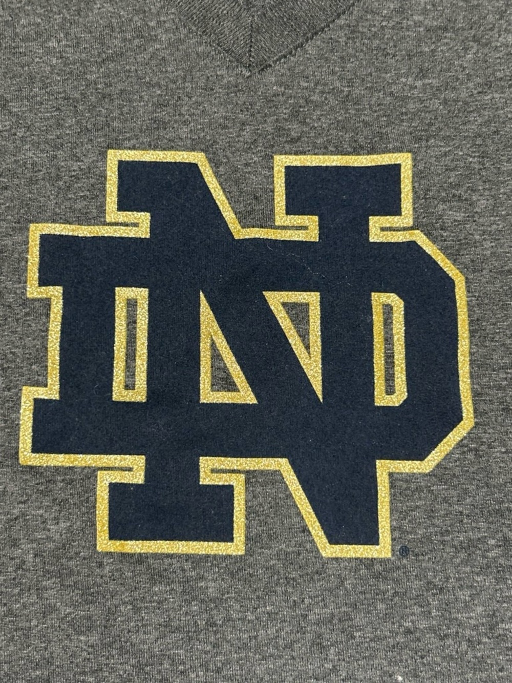 Under Armour Women's Gray V-Neck Notre Dame Logo Tee - Picture 3 of 7